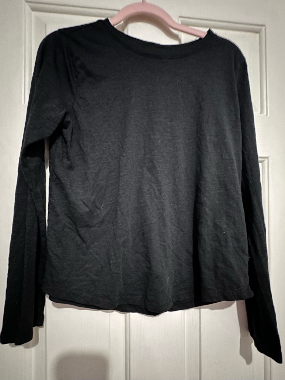 Sonoma Black Long-Sleeve Crewneck Top